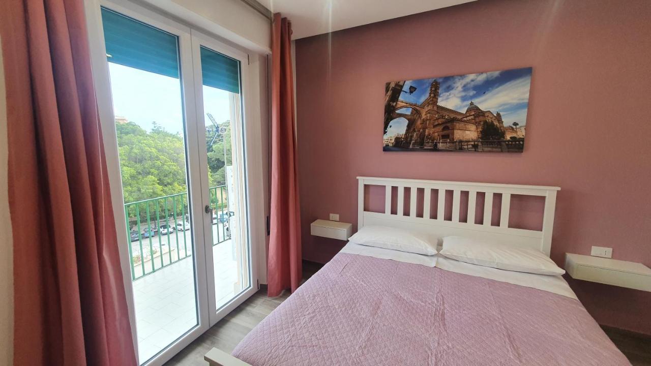 Garibaldi Rooms 29 - Piazza Marina A Palermo - In Pieno Centro. المظهر الخارجي الصورة