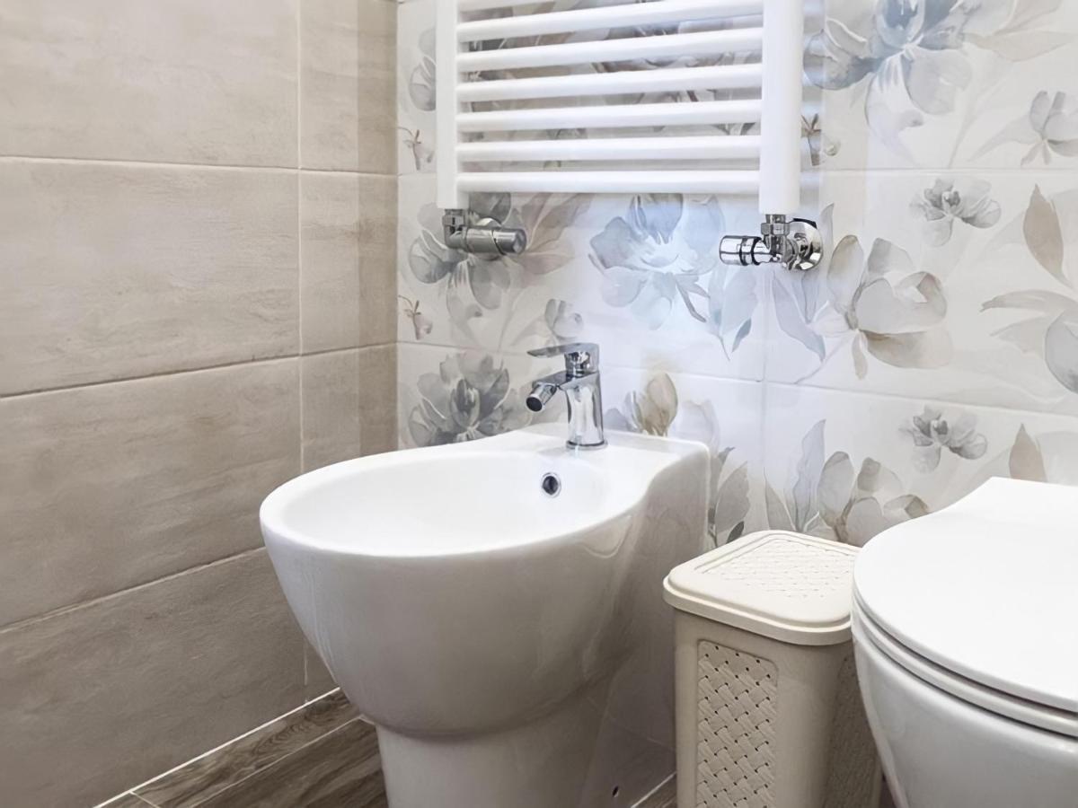 Garibaldi Rooms 29 - Piazza Marina A Palermo - In Pieno Centro. المظهر الخارجي الصورة