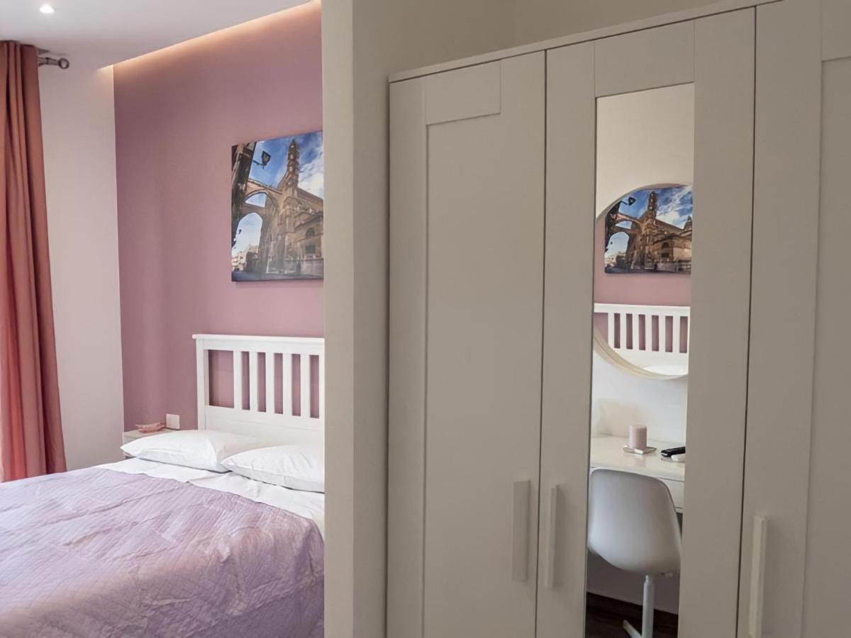 Garibaldi Rooms 29 - Piazza Marina A Palermo - In Pieno Centro. المظهر الخارجي الصورة