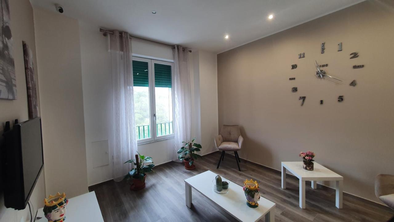 Garibaldi Rooms 29 - Piazza Marina A Palermo - In Pieno Centro. المظهر الخارجي الصورة