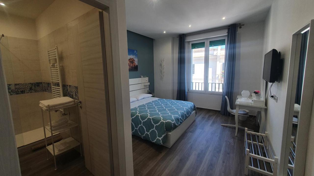 Garibaldi Rooms 29 - Piazza Marina A Palermo - In Pieno Centro. المظهر الخارجي الصورة